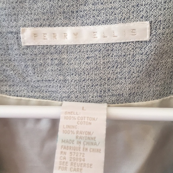 Perry Ellis Formal Vest - Picture 2 of 3